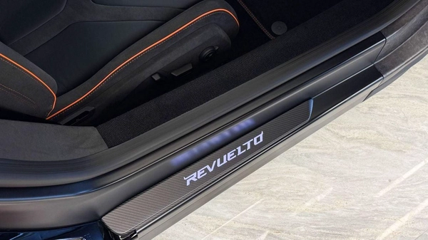 Lamborghini Revuelto STD Lamborghini Revuelto 2026 - Hybrid Powertrain (First-Ever)