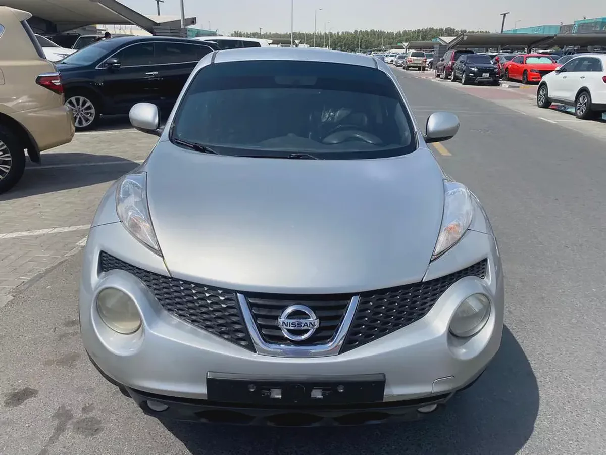 Nissan juke 2012 silver fullopshin GcC calen car