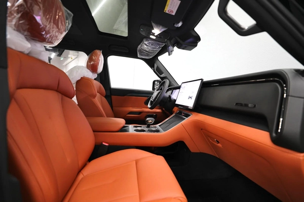 ROX 01 VIP | Full Option | Brand New | 3,350 AED monthly | Registration