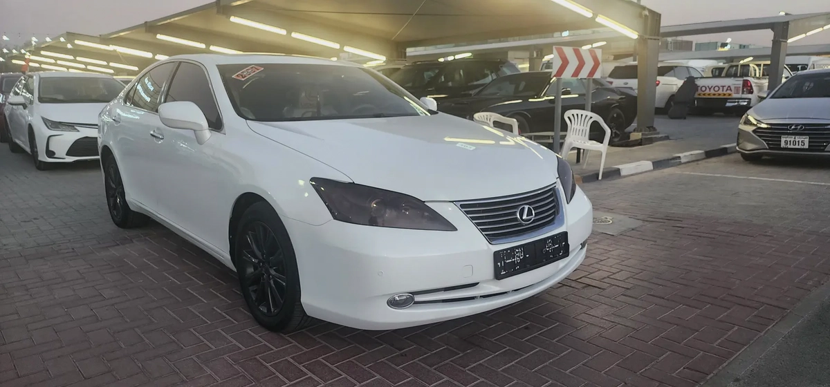 Lexus ES 350 2007 GCC Specs - Well Maintained Luxury Sedan-9-9
