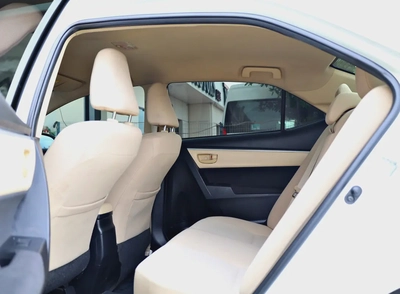 TOYOTA COROLLA 2.0 2018 MODEL, EMI STARTS 840 AVAILABLE CASH AND FINANCE ZERO DOWN PAYMENT.-8