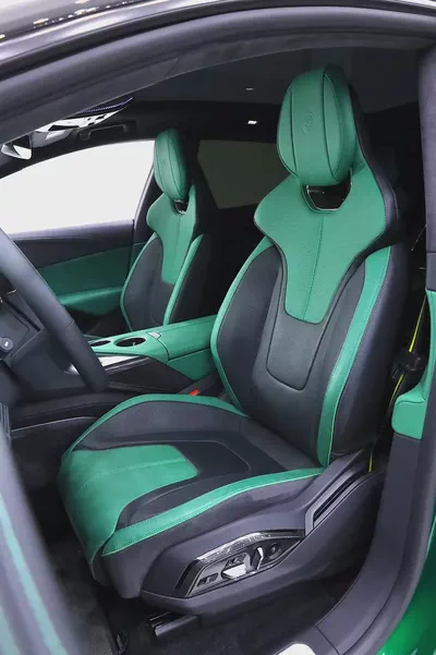 Lotus Eletre R 2023 - 905 HP Performance Electric SUV-10