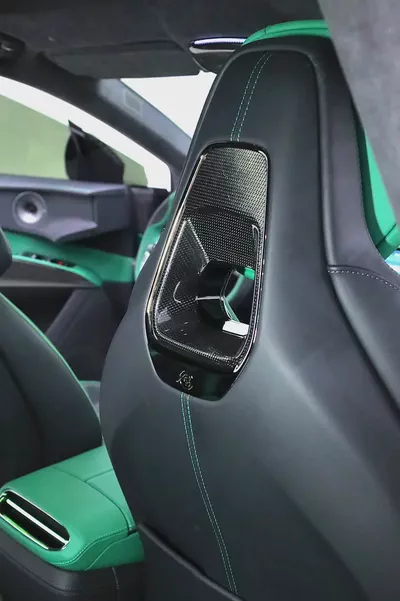 Lotus Eletre R 2023 - 905 HP Performance Electric SUV-13