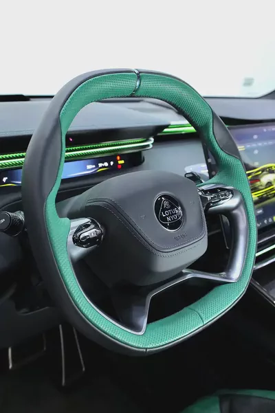 Lotus Eletre R 2023 - 905 HP Performance Electric SUV-16
