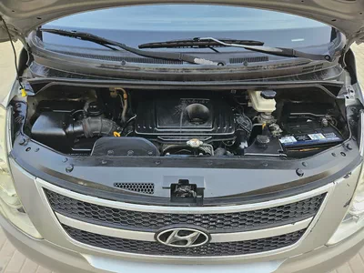Hyundai Grand Starex DIESEL Full Automatic 12 Leather Seats Complete New Condition With Low KM-19