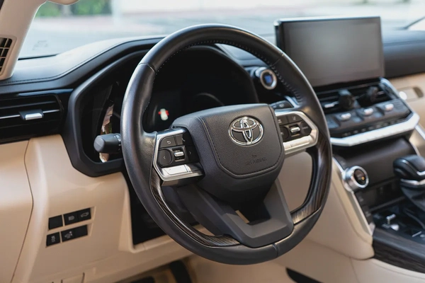 2024 Toyota Land Cruiser VXR | GCC Specs | Super Clean | Low Mileage