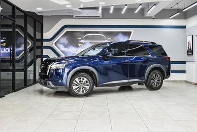 2022 Nissan Pathfinder SV-0
