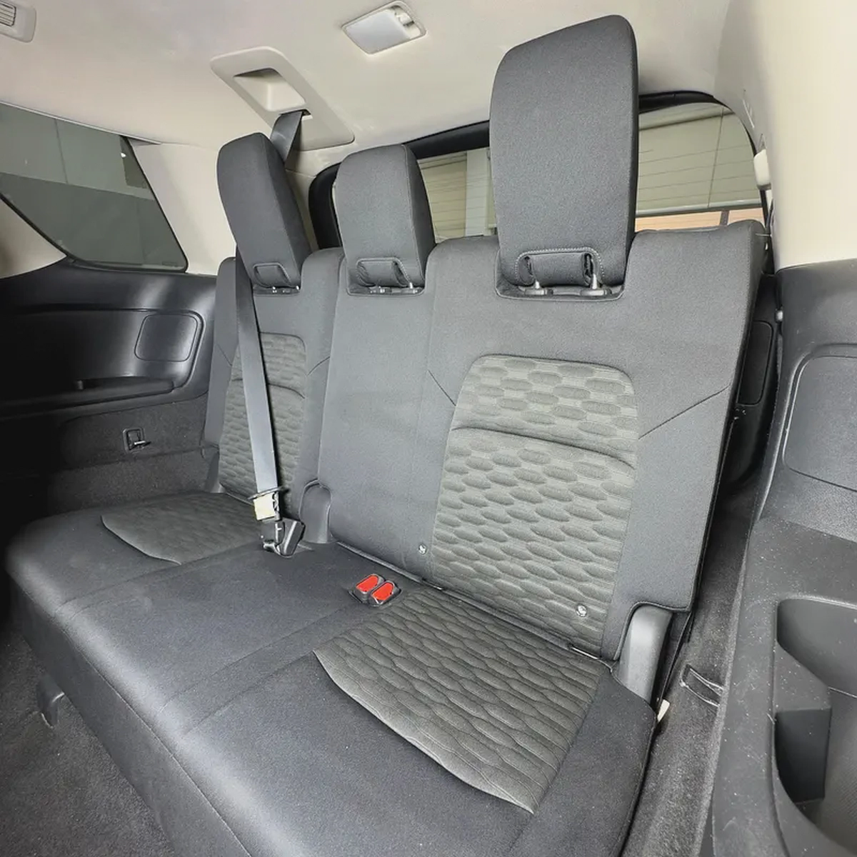 2022 Nissan Pathfinder SV-11-11