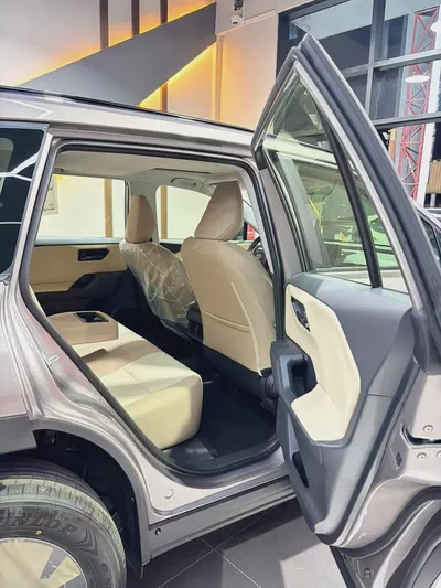 Toyota Rav 4 XLE 2026 PETROL - GCC Specs - Brand New!-13
