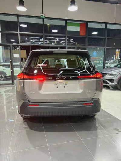 Toyota Rav 4 XLE 2026 PETROL - GCC Specs - Brand New!-5