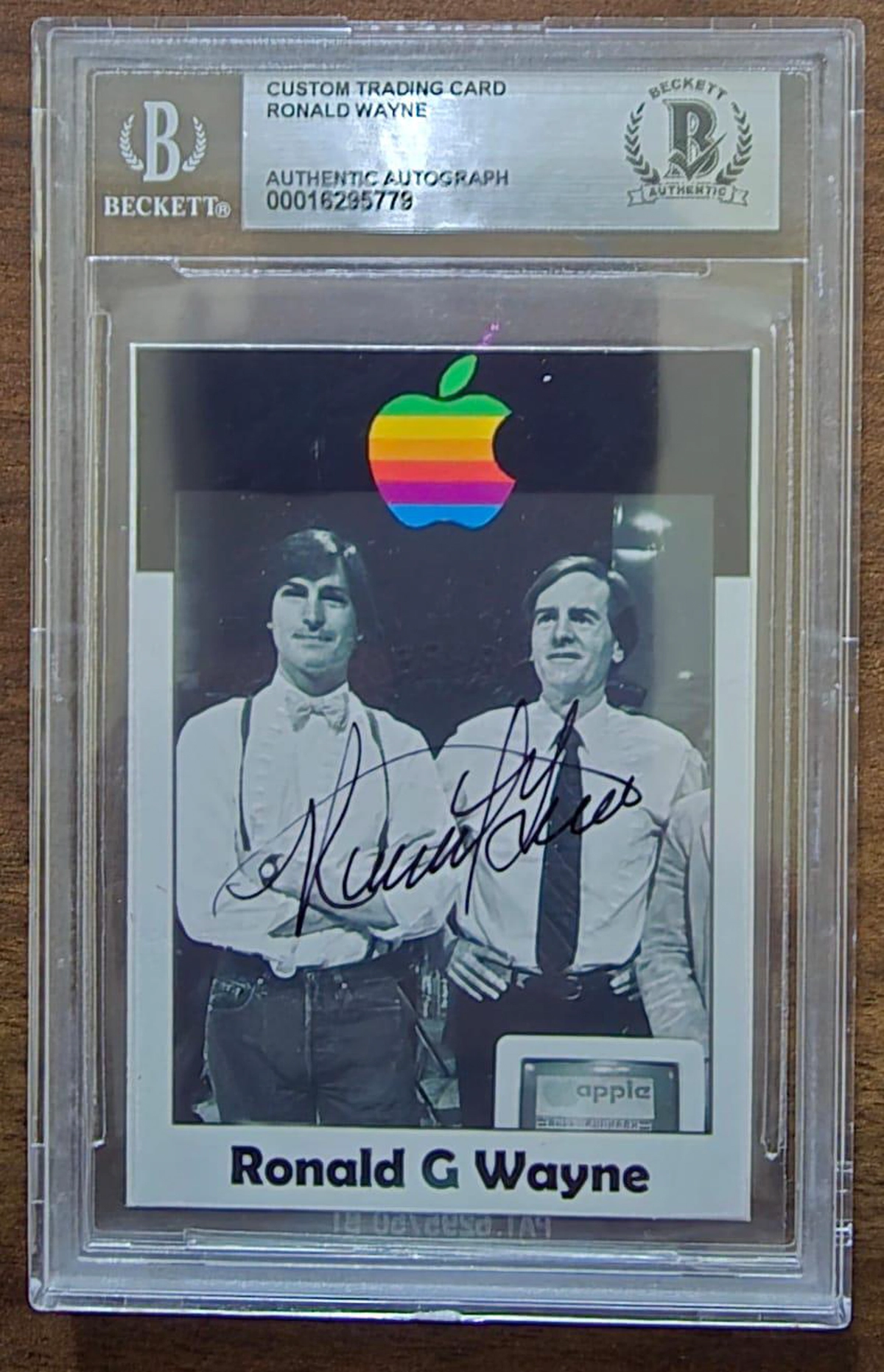 Ronald Wayne, Apple Founder Sign. Card Hand Pen Beckett