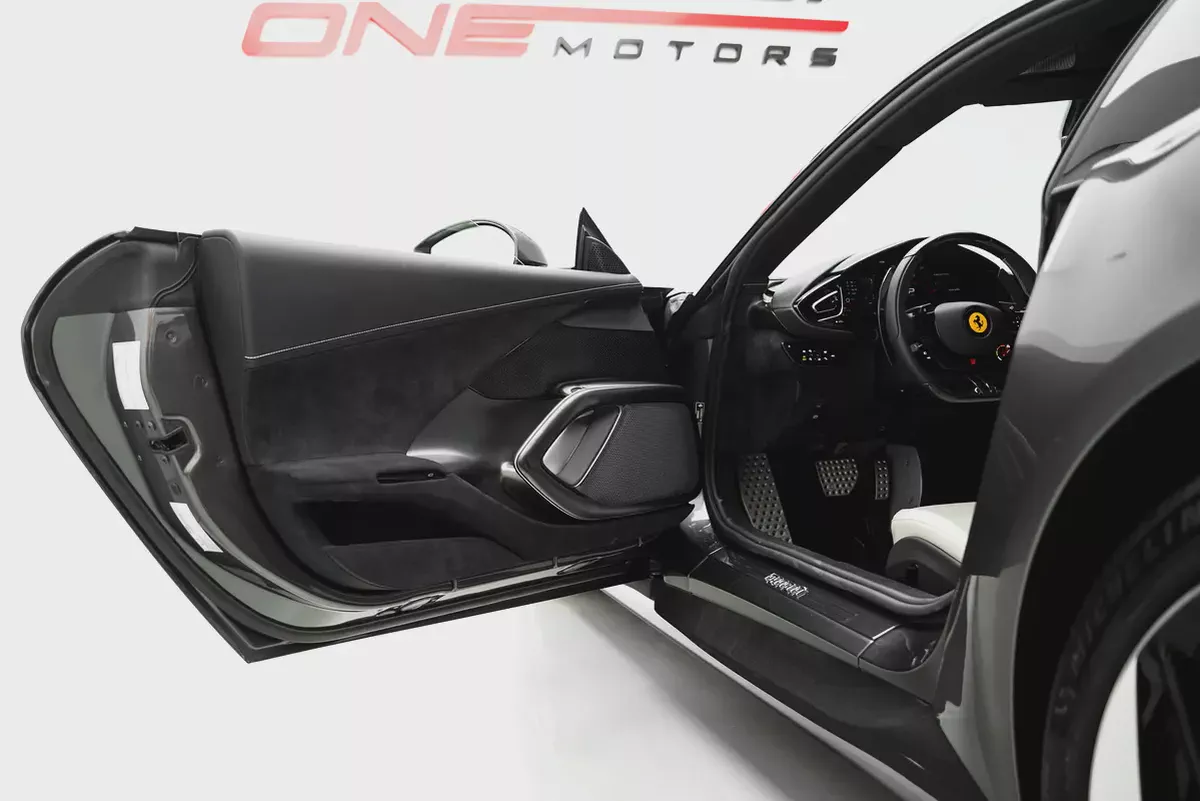 2025 FERRARI 12 CILINDRI WITH 7 YEARS SERVICE CONTRACT-13-13