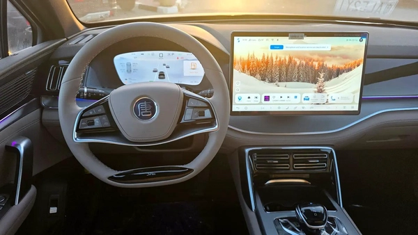 BYD Tang DM-i 2025 - Brand New Luxury Hybrid SUV