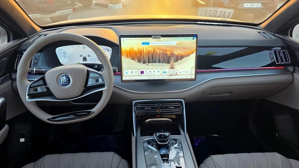 BYD Tang DM-i 2025 - Brand New Luxury Hybrid SUV