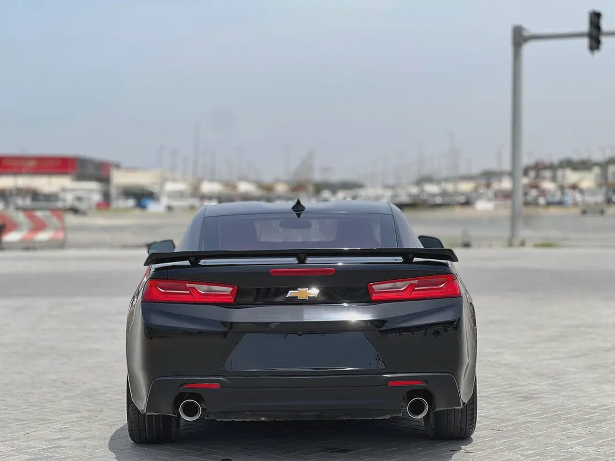 Chevrolet Camaro 2017, American Specs-4-4