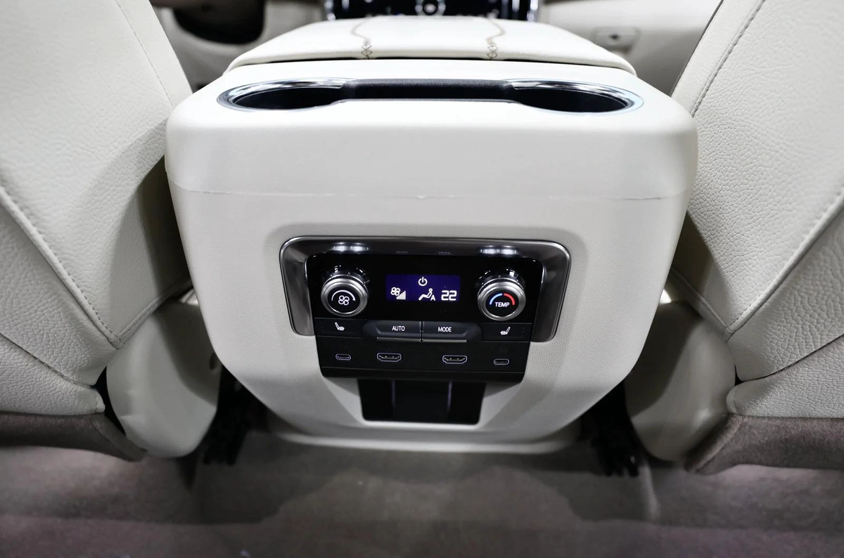 GMC Yukon | Denali | Brand New-16-16