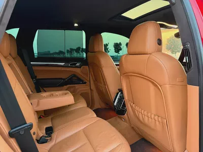 2013 Porsche Cayenne GTS GCC Specs original paint excellent condition-10