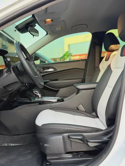 2025 Chevrolet Trax 1RS | Korean Specs | Brand New Performance-8