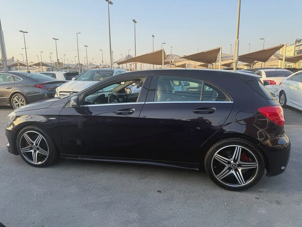 Mercedes-Benz A-Class A 250, 2014, GCC Specs