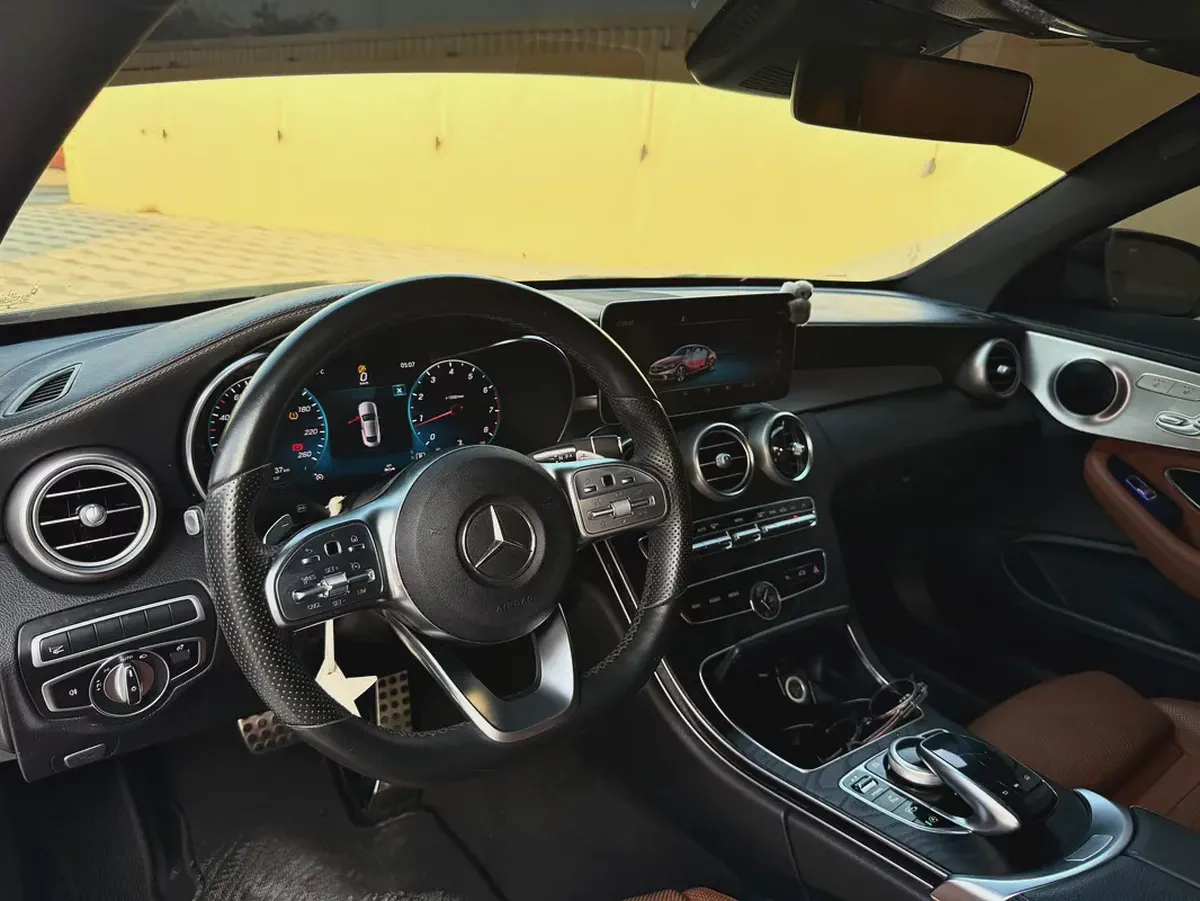 2019 C200 COUPE 2019 GCC | SINGLE OWNER | PERFECT CONDITION-6-6