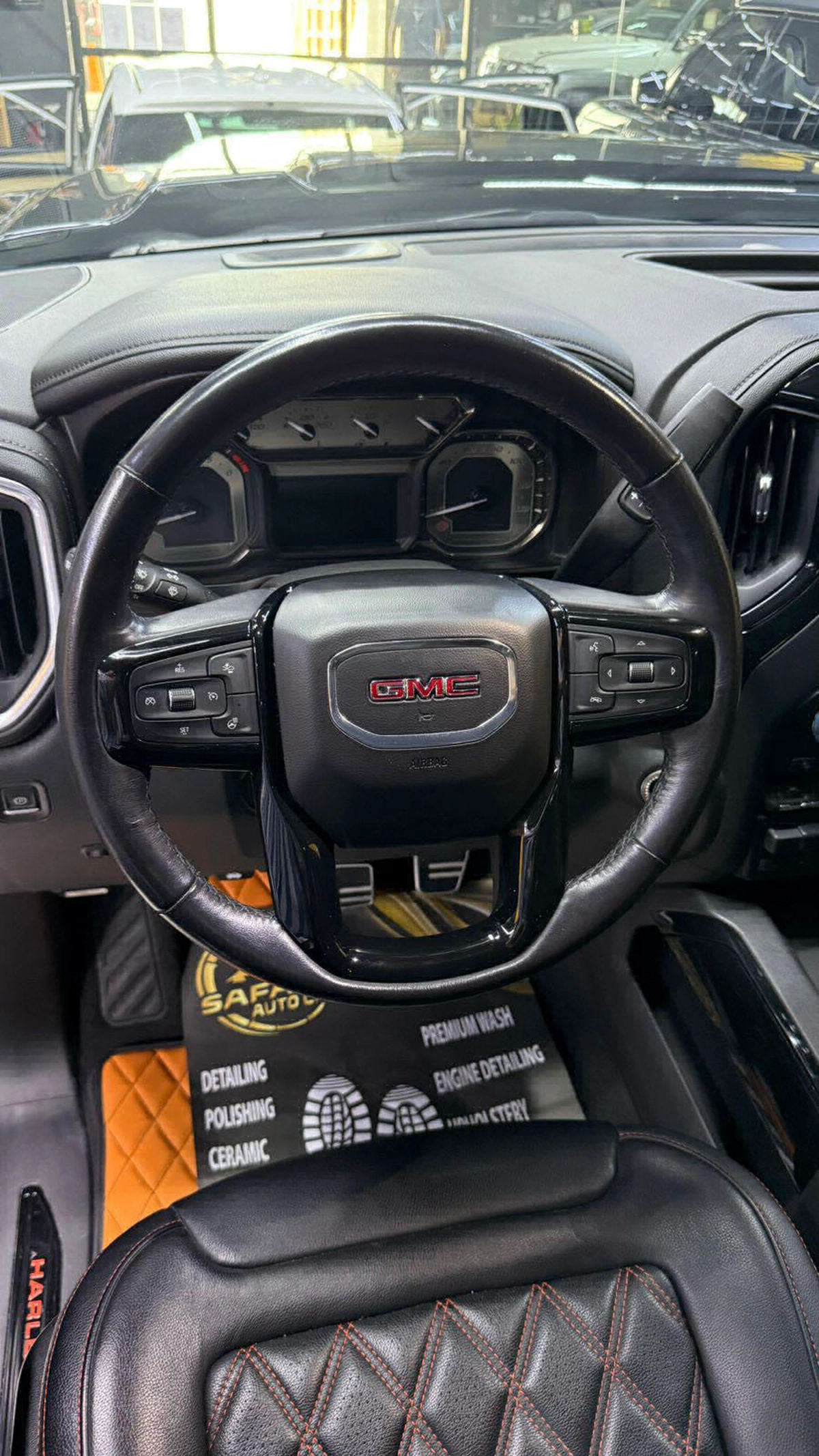GMC Sierra Harley-Davidson Edition Pickup Truck-2-2