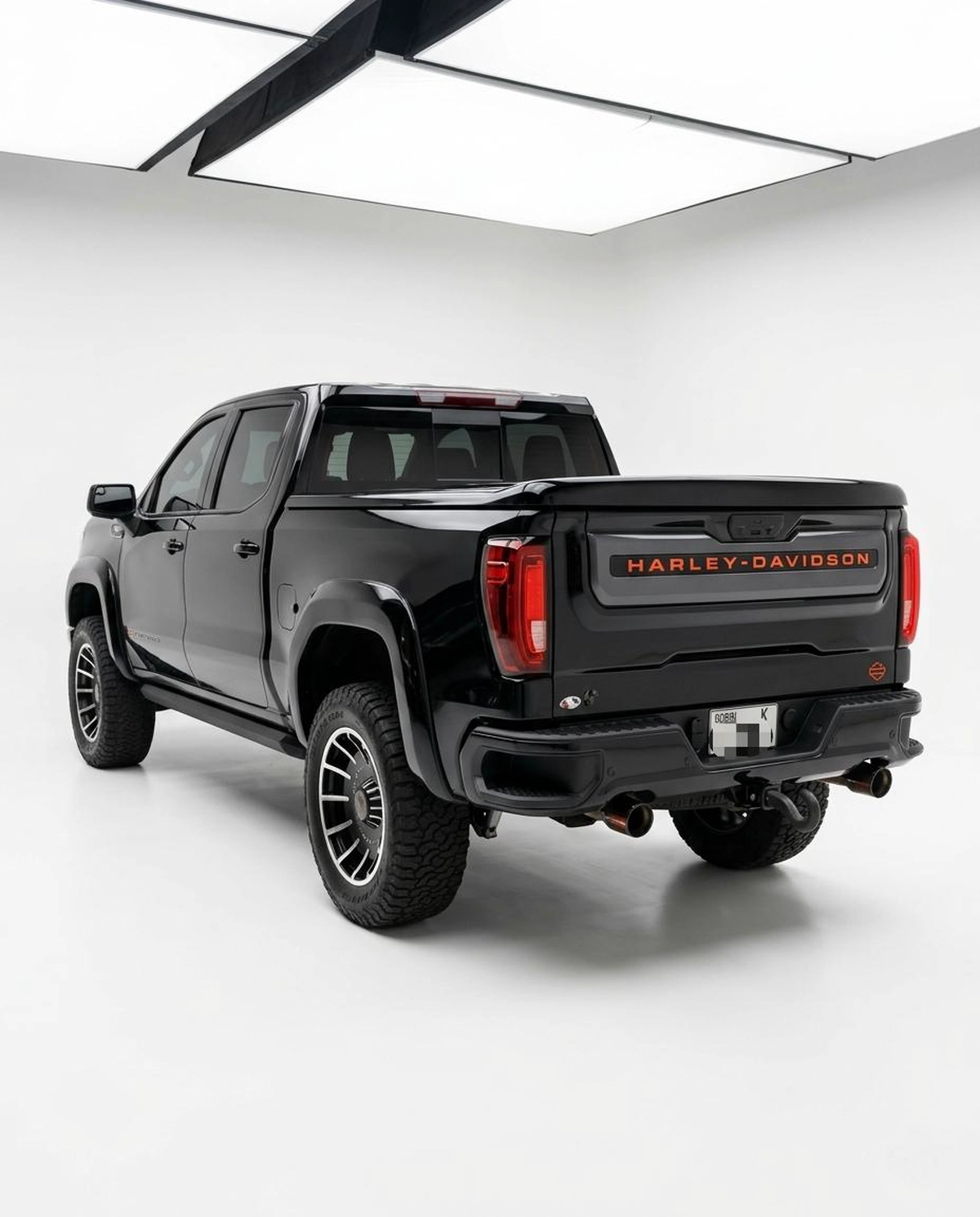 GMC Sierra Harley-Davidson Edition Pickup Truck-1-1