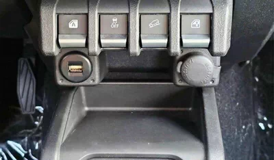 Suzuki Jimny GL Suzuki Jimny 1.5L Gasoline M/Y2025-11