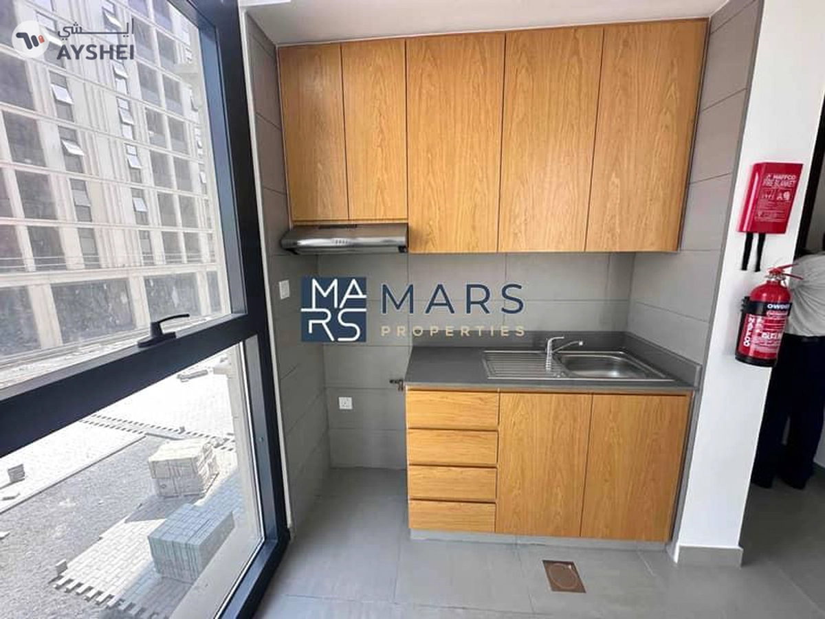 Brand new studio with open view-5-5