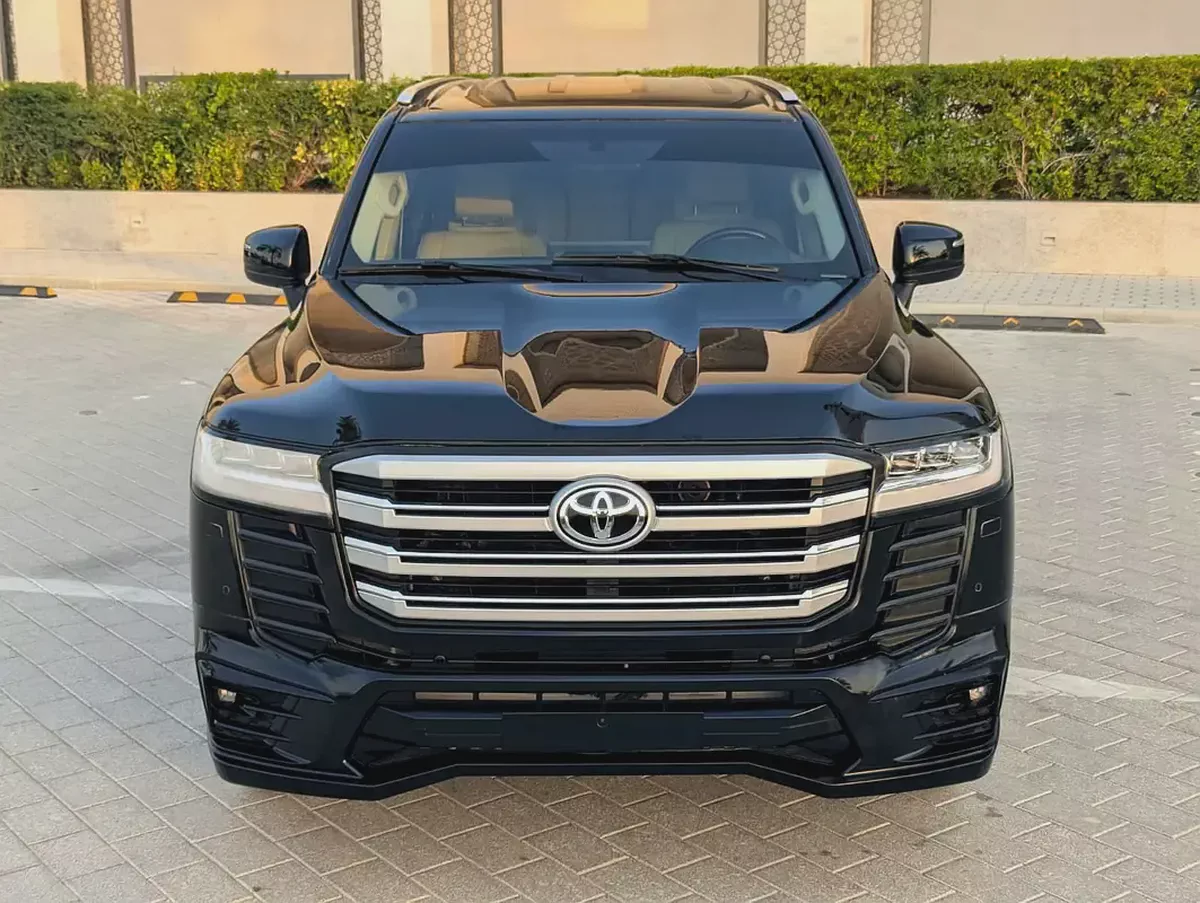 Toyota Land Cruiser Diesel GXR 2022 | GCC Specs | Twin Turbo V6 | Only  | Excellent Condition-2-2