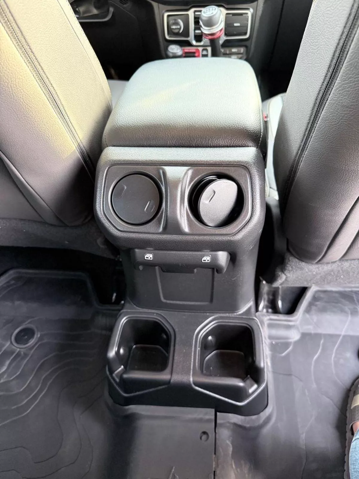 Jeep Wrangler RUBICON SPORT full option-11-0