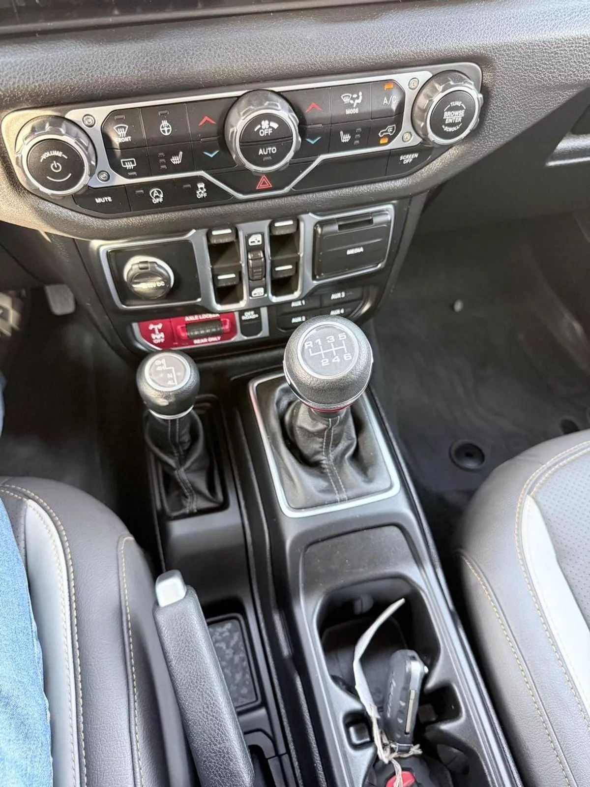 Jeep Wrangler RUBICON SPORT full option-7-0