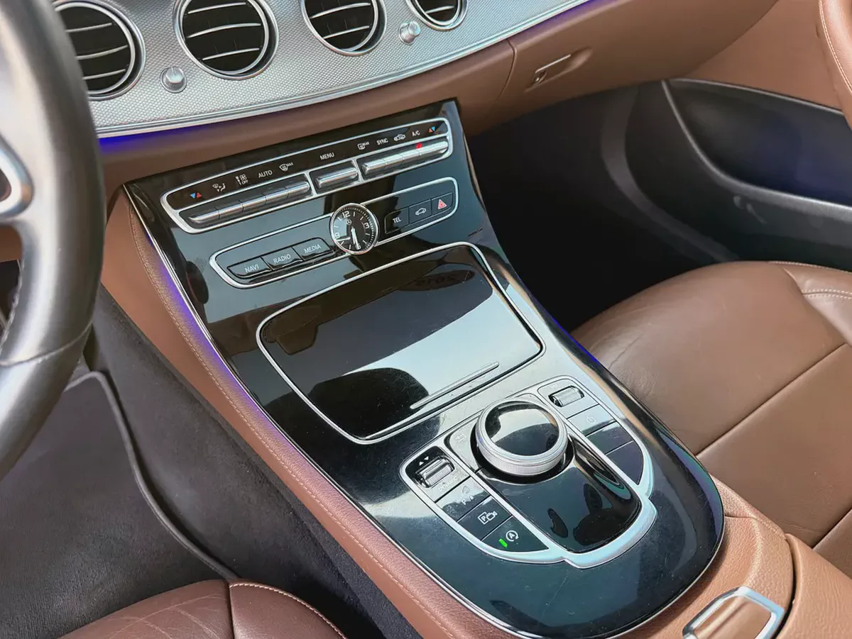 Mercedes-Benz E-Class E 200 2019 GCC Specs-16-16