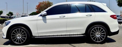 Mercedes Benz GLC250 AMG SUV  Original paint 2018 GCC-3