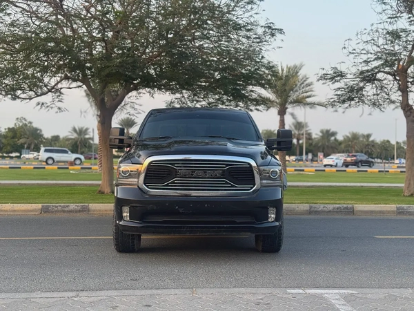DODGE RAM 1500 HEMI 5.7 LIMITED FULL OPTION