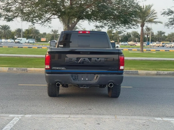 DODGE RAM 1500 HEMI 5.7 LIMITED FULL OPTION