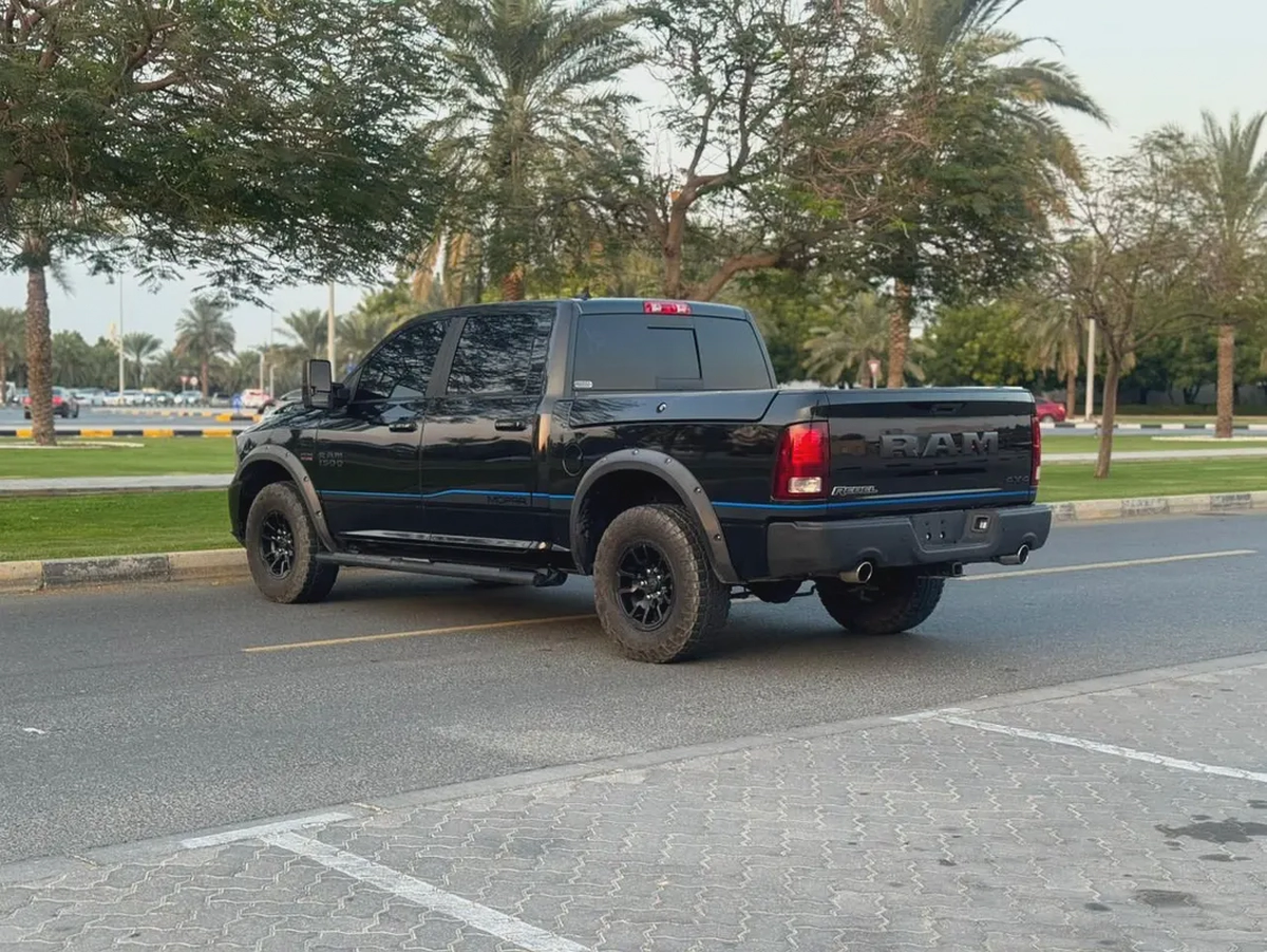 DODGE RAM 1500 HEMI 5.7 LIMITED FULL OPTION-11-11