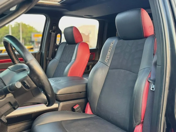 DODGE RAM 1500 HEMI 5.7 LIMITED FULL OPTION