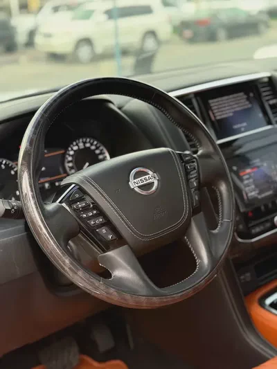 نيسان باترول بلاتينوم فل اوبشن 2021Nissan Patrol LE Platinum 2021 | GCC Specs | Pristine Condition-16