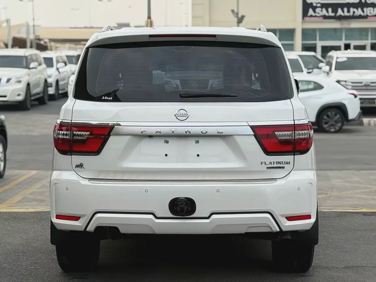 نيسان باترول بلاتينوم فل اوبشن 2021Nissan Patrol LE Platinum 2021 | GCC Specs | Pristine Condition-11-11