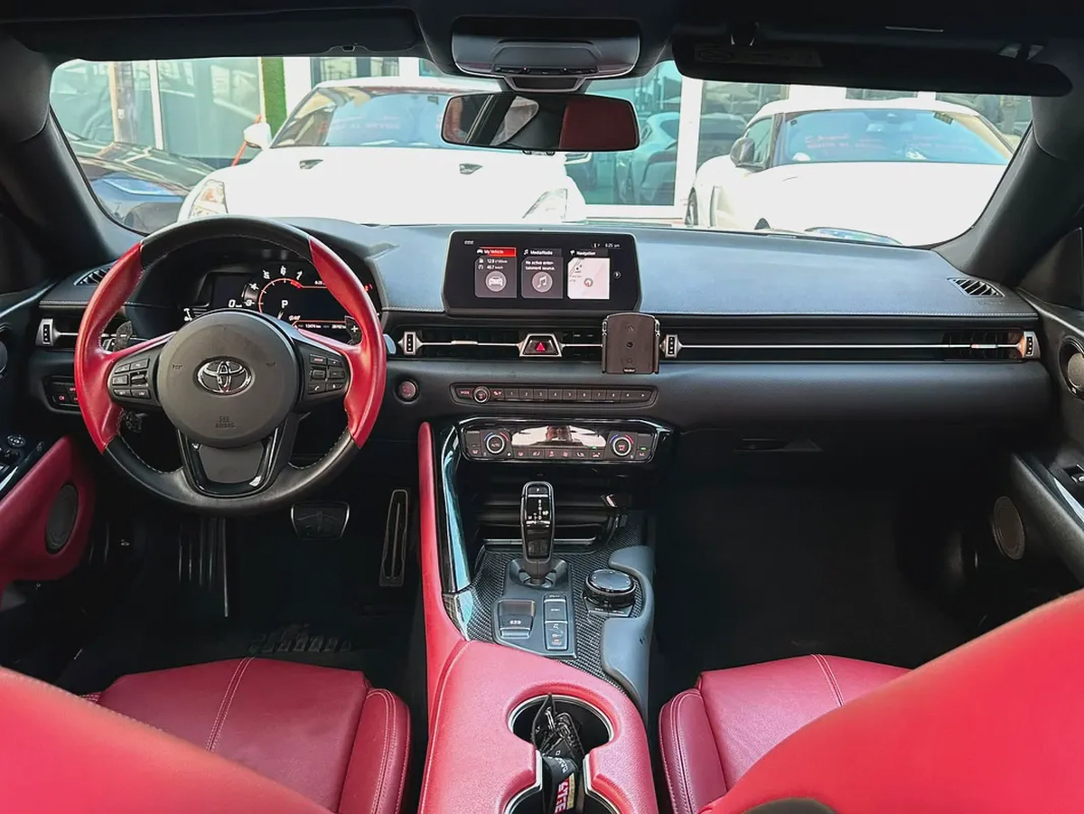 Toyota Supra GR 2022 GCC Specs Original paint Excellent Condition-8-8