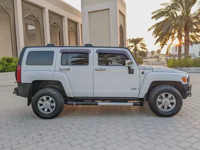Hummer H3 2006 GCC Premium Condition With Leather seats  Navigation Low Km Perfect Family Suv-16