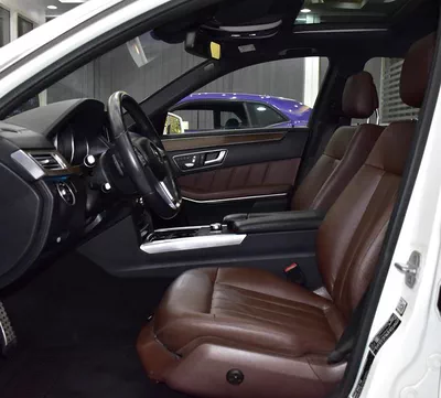 Mercedes Benz E300 ( 2014 Model ) in White Color GCC Specs-5