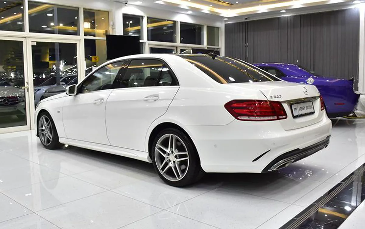 Mercedes Benz E300 ( 2014 Model ) in White Color GCC Specs-6-6