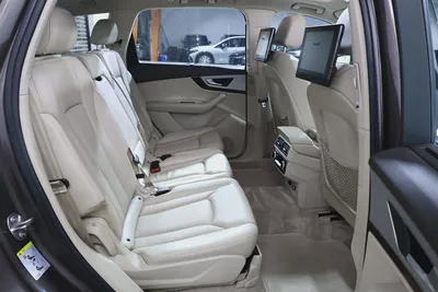 2019 Audi Q7 55 TFSI quattro S line GCC Specs-Excellent Condition-11
