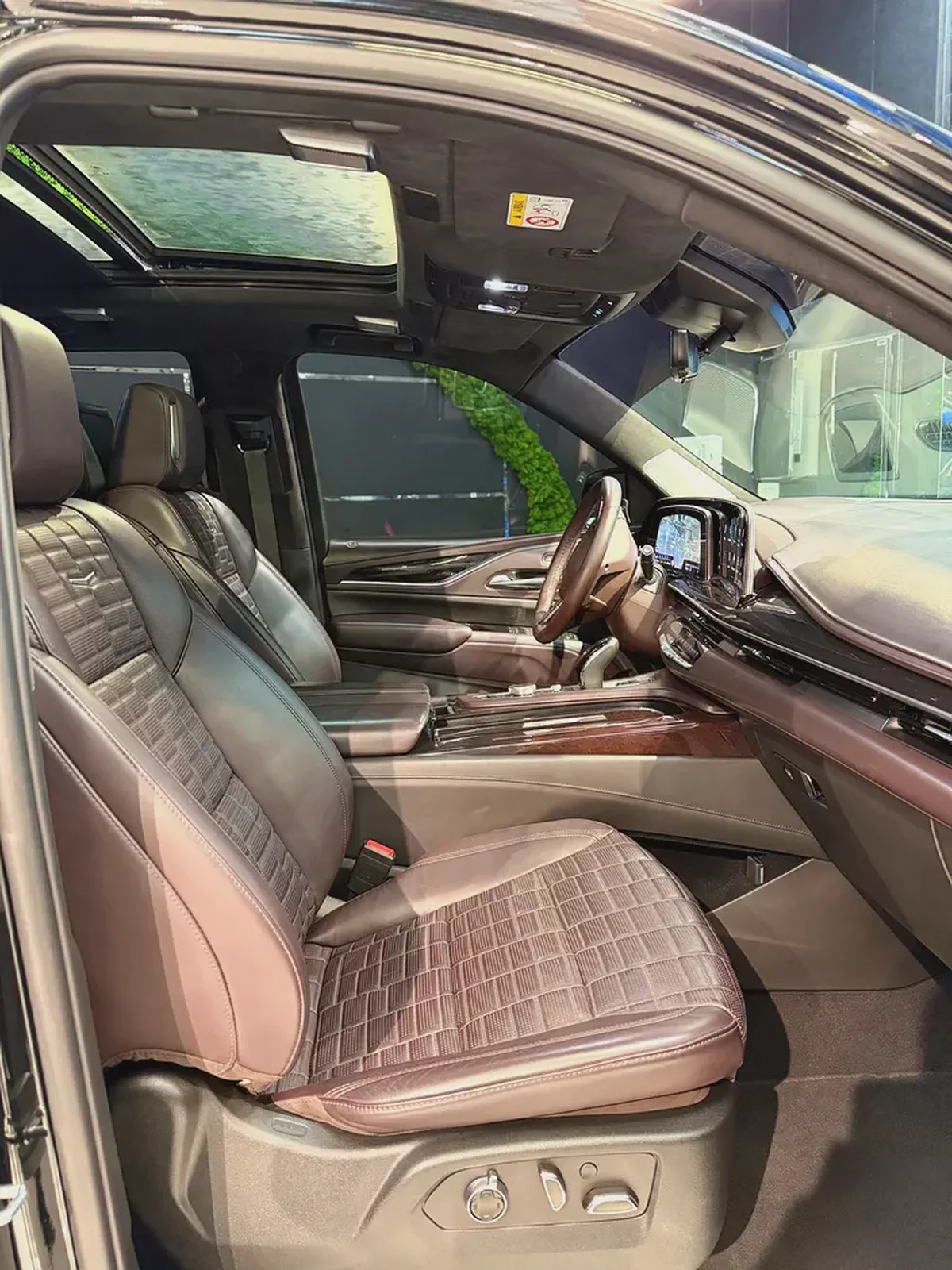 Cadillac Escalade Sport Platinum GCC Under Warranty-16-16