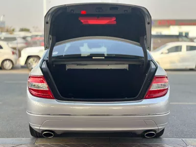 Mercedes Benz C250 STD-13