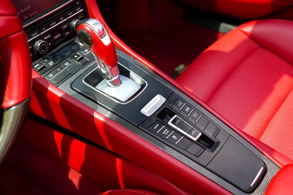 2015 Porsche Boxster GTS - GCC Specs
