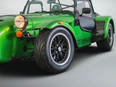 Cash: 249,000 AED | Caterham 340R / Bespoke High Option Order / Caterham Warranty-3