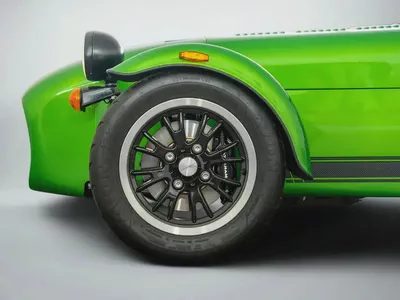 Cash: 249,000 AED | Caterham 340R / Bespoke High Option Order / Caterham Warranty-4