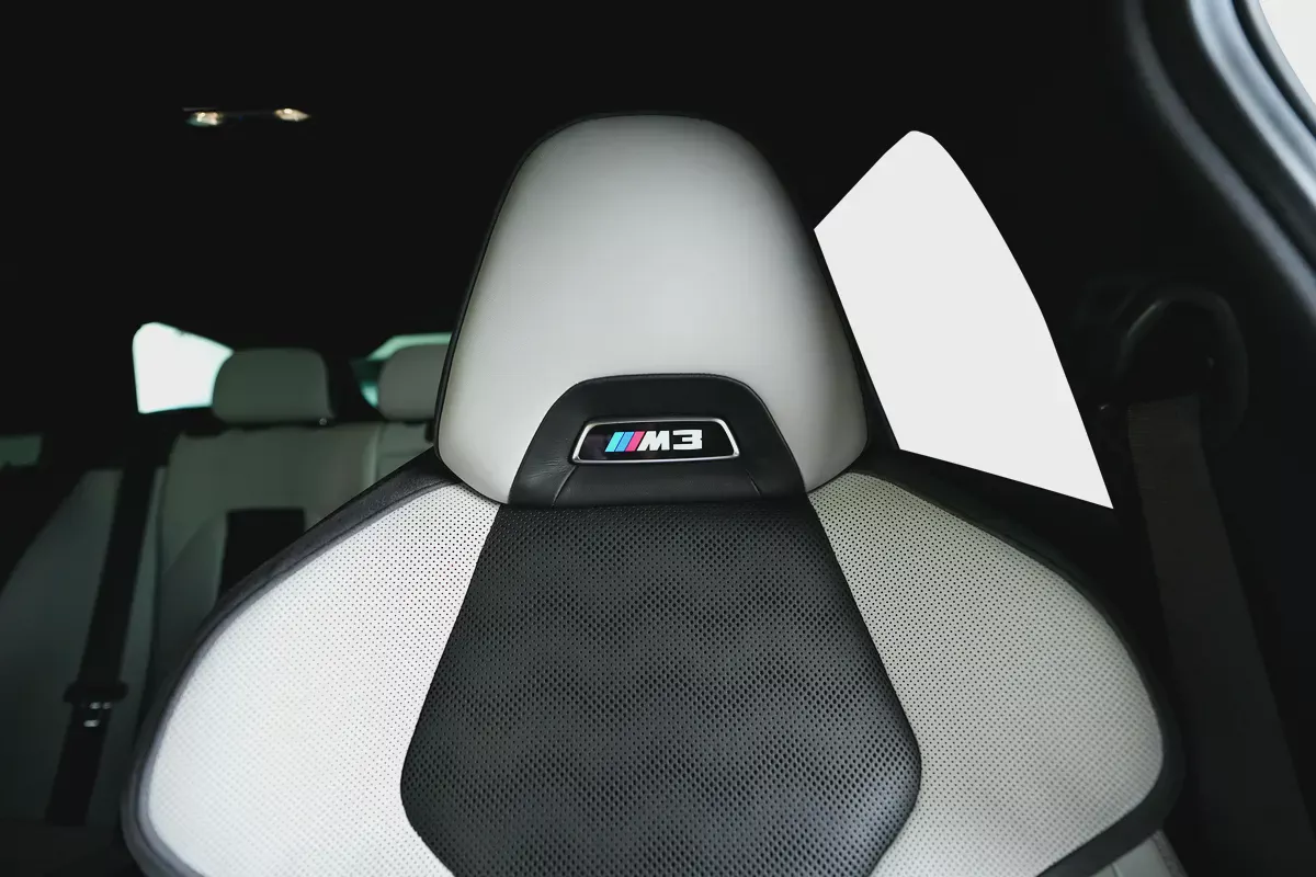 BMW M3 Competition xDrive Touring | Full Main Dealer Service History | Rare Specification-18-18